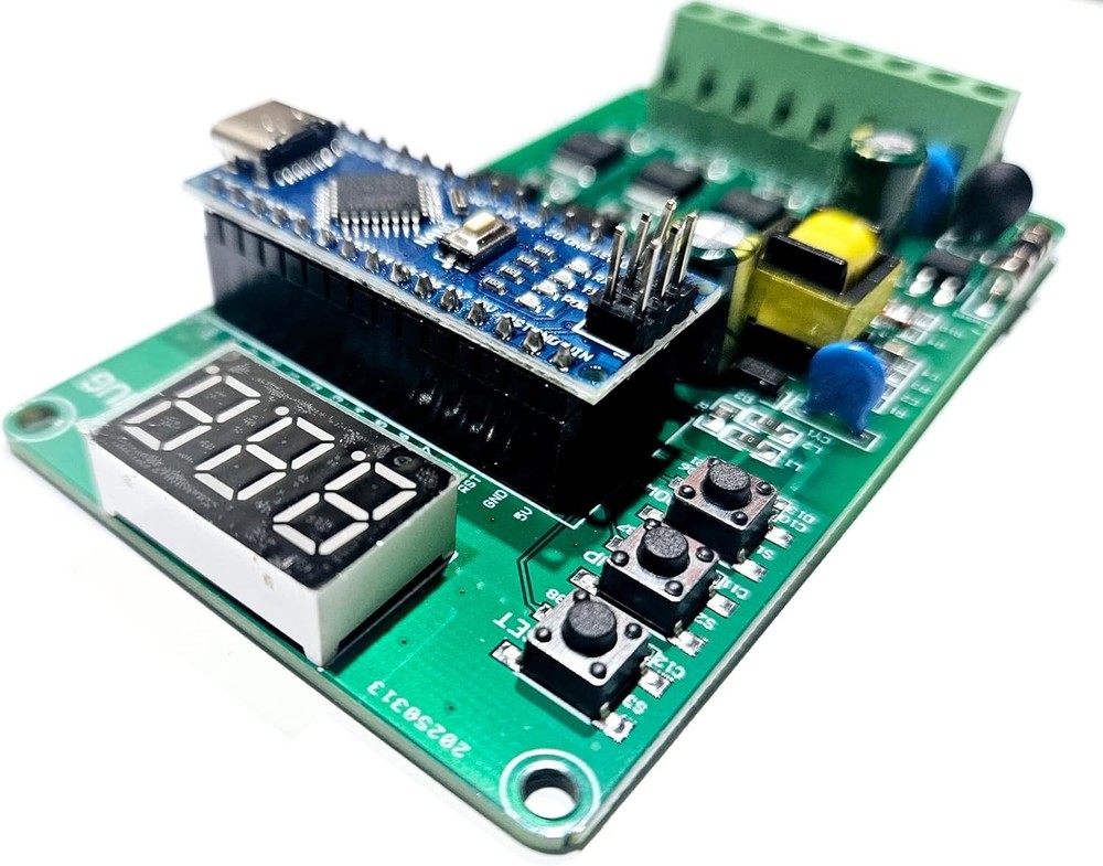 Smart Light Controller Sequencer - 3 Output Channels, Custom Patterns 110/240V