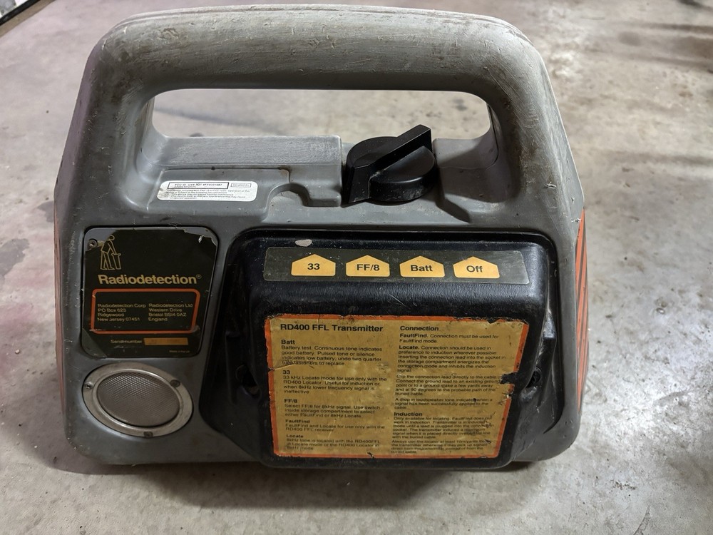 Radiodetection RD400FFL Precision Buried Pipe Cable Locator