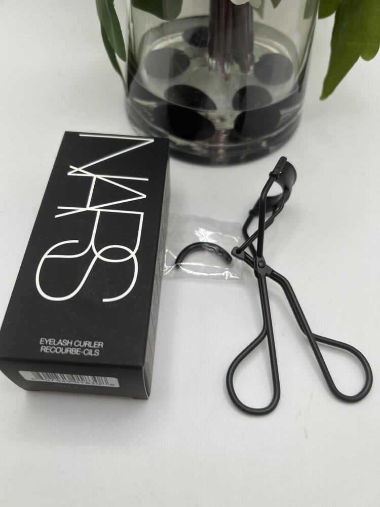 NARS Eyelash Curler NIB