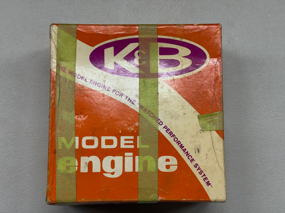 K&B No. 4011 .40 RC Airplane Engine