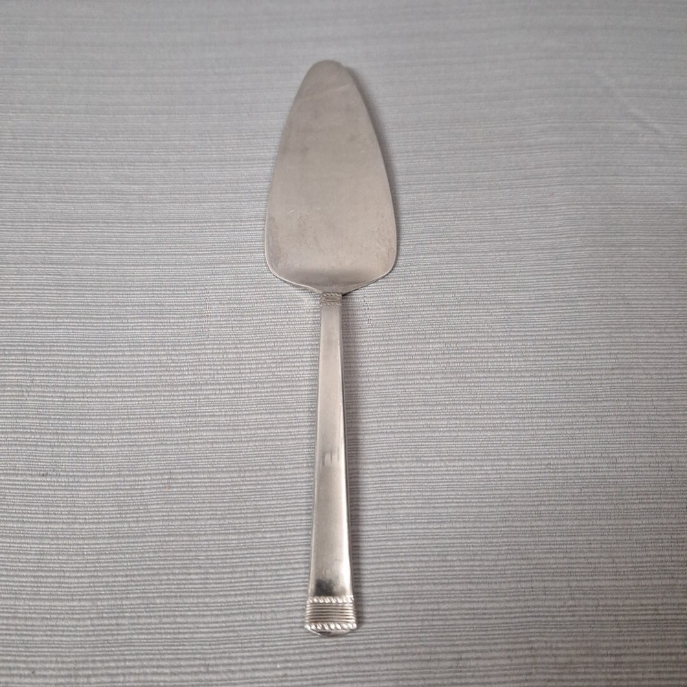 Walace 18/10 Stainless Cake Pie Server Coin Edge