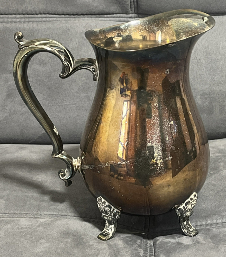 Vintage Oneida Silver Plated Water Pitcher Footed Ice Guard Tarnished