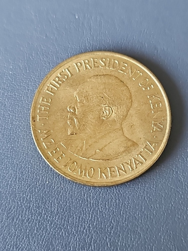 Kenya Five Cents Coin 1978 UNC