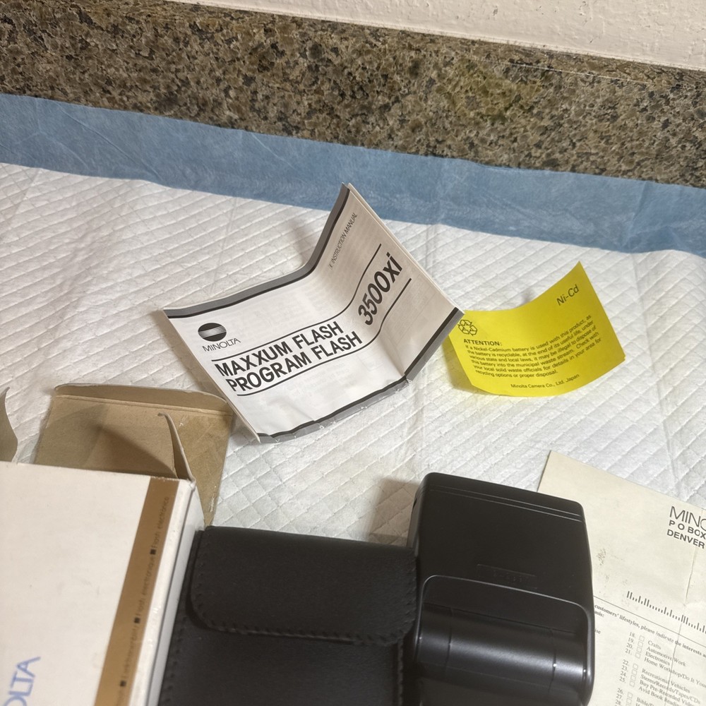 Minolta Program 3500 xi Flash Speedlite for Maxxum iISO Camera Fast Shipping