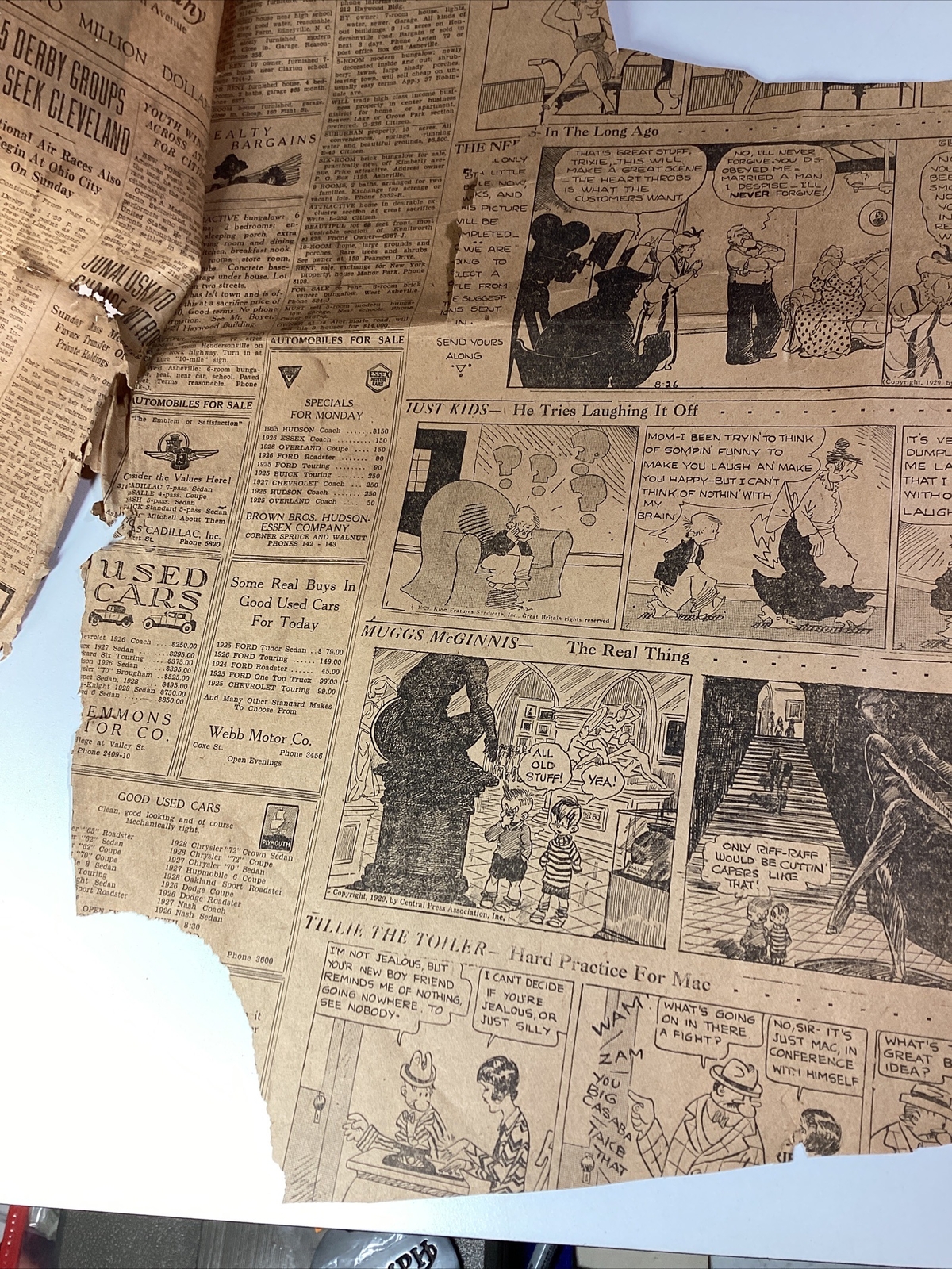 Ashville NC Newspaper Aug 26, 1929 Opera Zeppelin Israel Uncle Remus Great Ads!