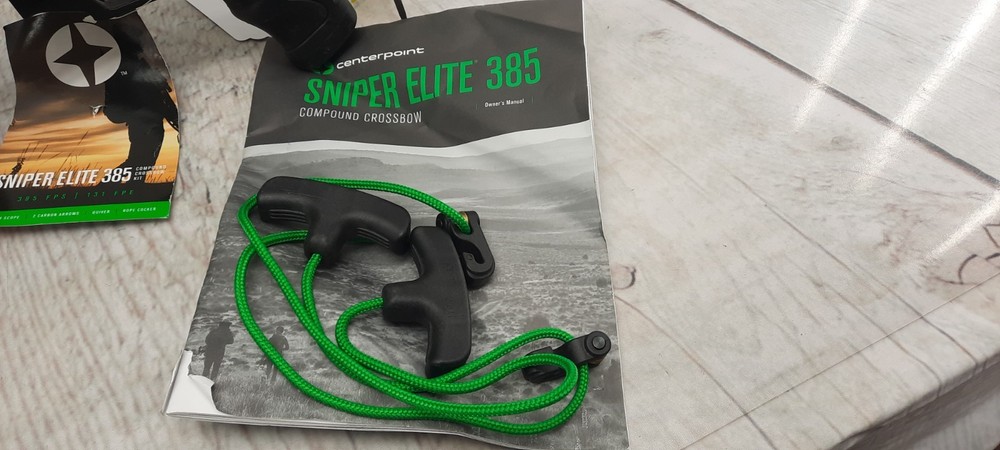 Centerpoint Sniper Elite 385 Compound Crossbow