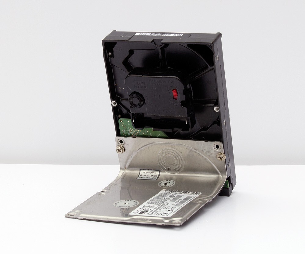 Recycled computer hard drive desk clock, Quartz, time, battery, upcycle, PC, Mac