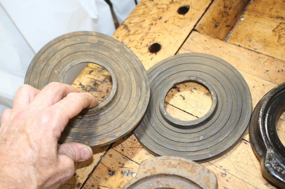 Mueller Tapping Tool B-100 TOOLING