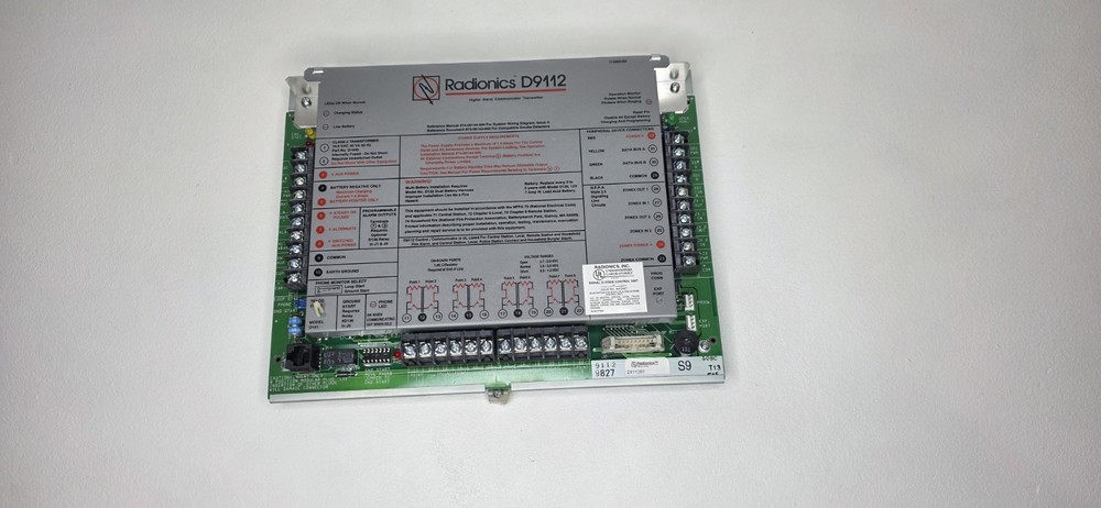 Radionics D9112 Digital Alarm Communicator transmitter