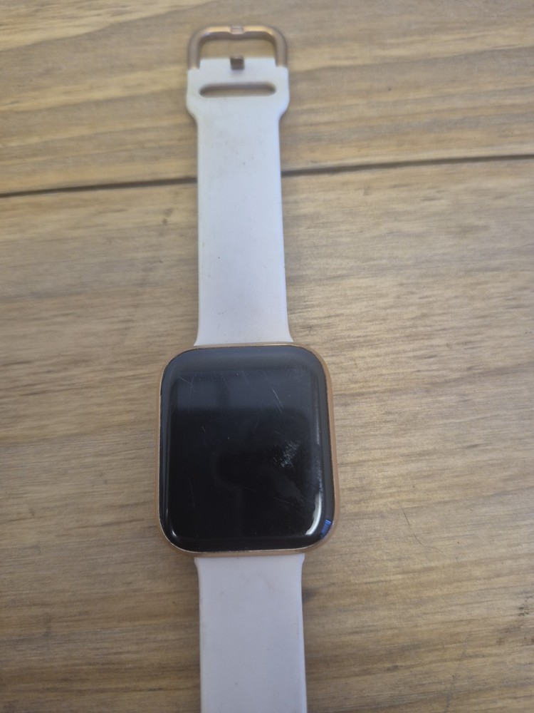 UNTESTED Apple itouch Air 3 Watch