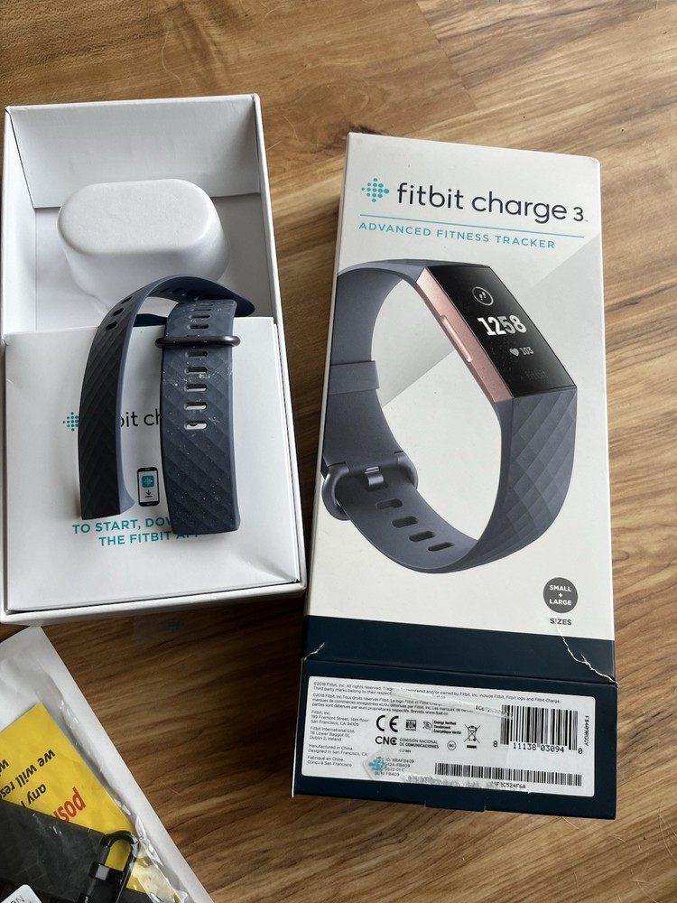 Various Fitbit accessories & Fitbit inspire 2 complete untested , bands chargers