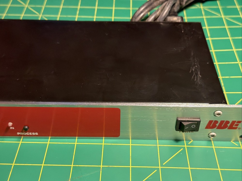 BBE 382i Sonic Maximizer - Rack Mounted Sound Processor Clean Working Tested