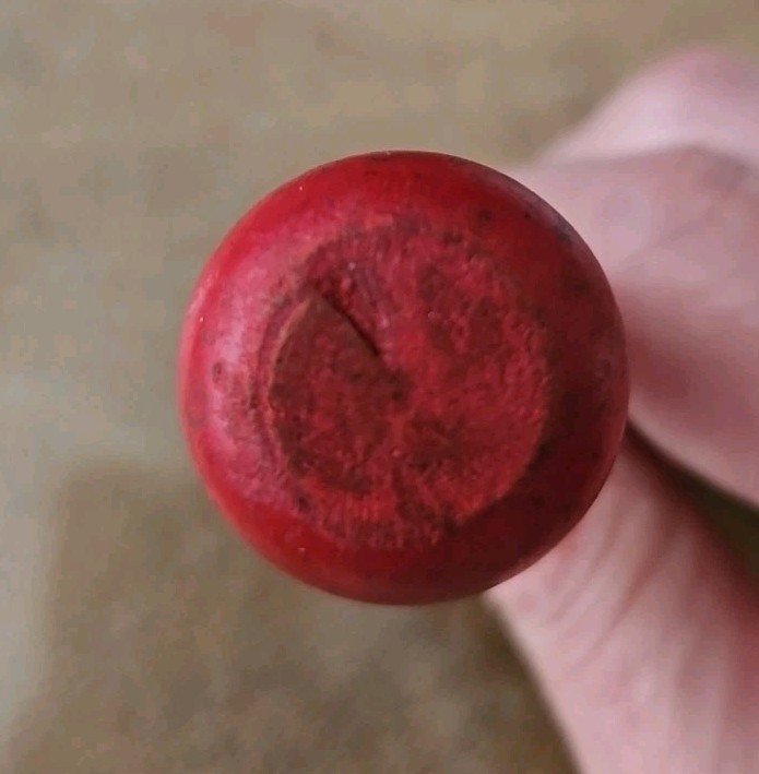 Vtg 4.5" red handle Hook awl