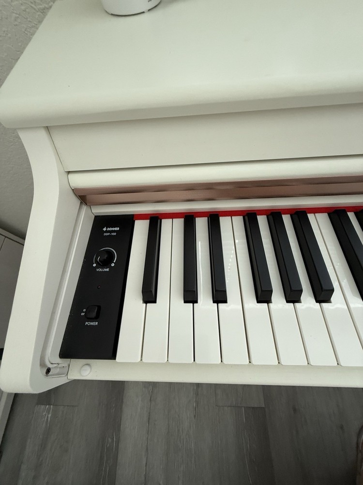 Piano Donner