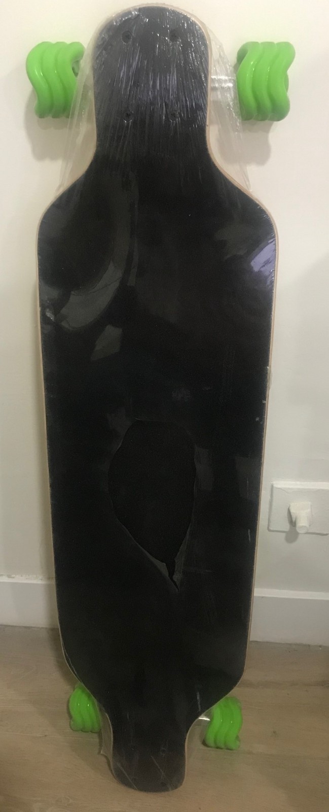 Shark Wheel Surreal - Skateboard Longboard / 70MM, 78A Green DNA Shark Wheels