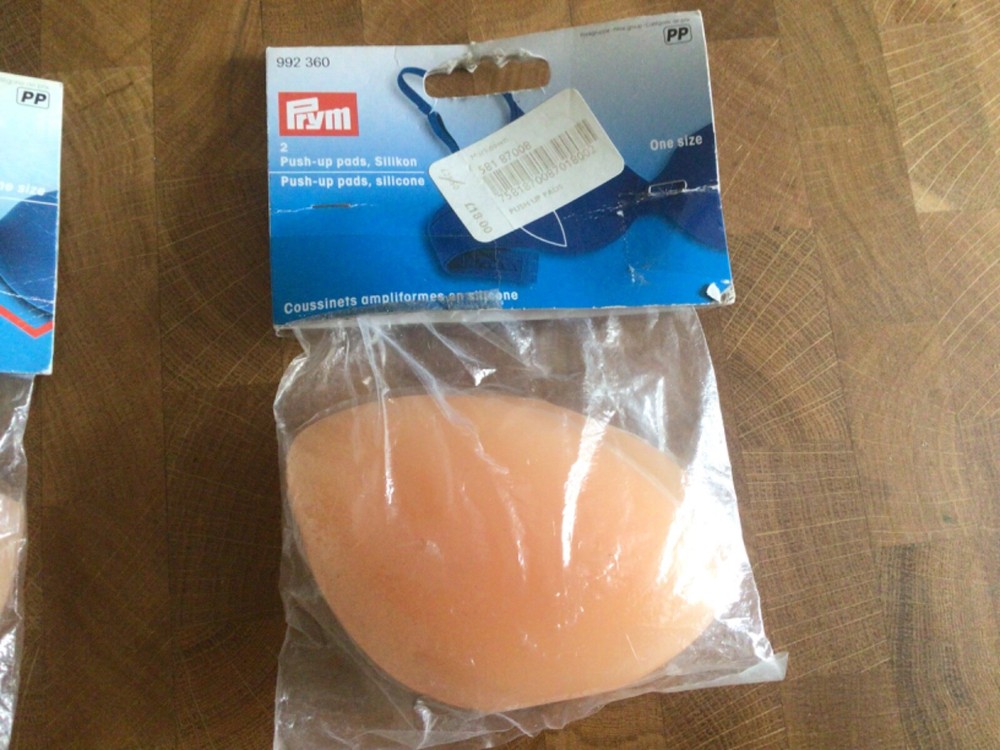 PRYM PUSH UP PADS SILICON ONE SIZE 2 in pack