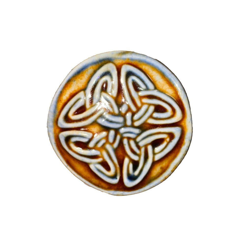 Vintage Ceramic Celtic Knot Brooch 3cm