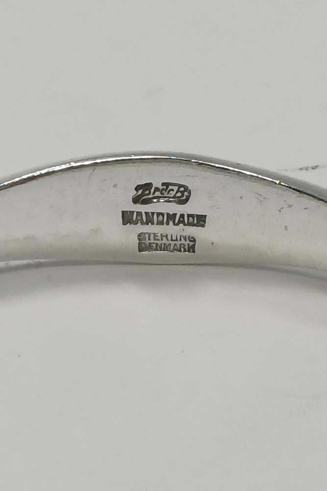 Brdr. Bjerring Square Shaped Bangle in Sterling Silver