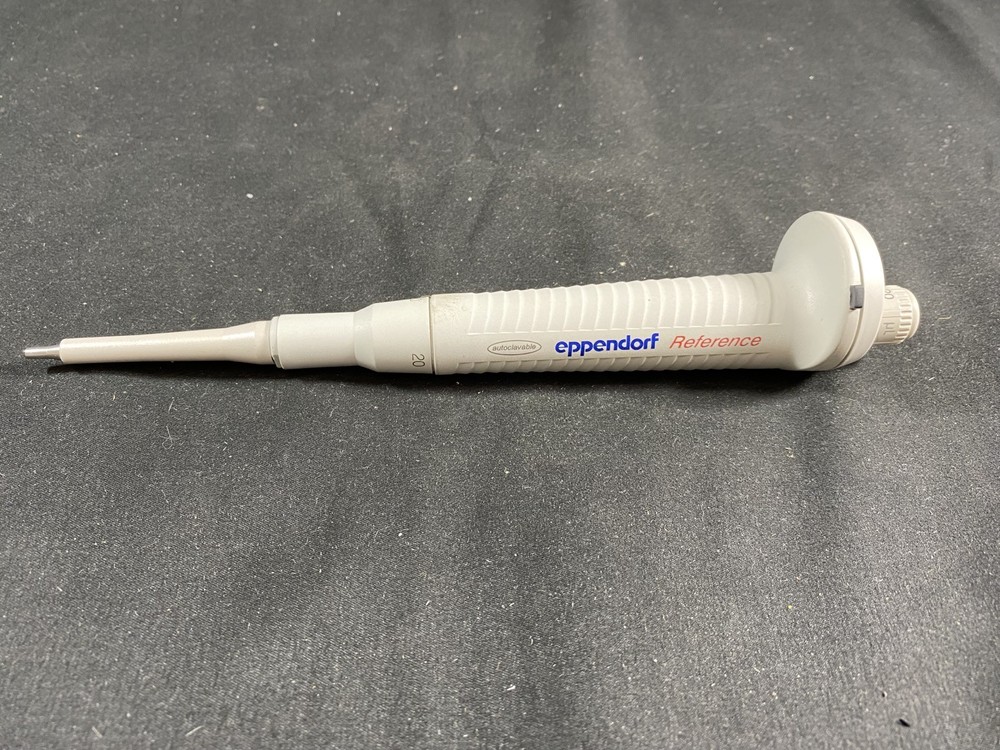 EPPENDORF 2-20uL Reference Adjustable Volume Single Channel Pipette