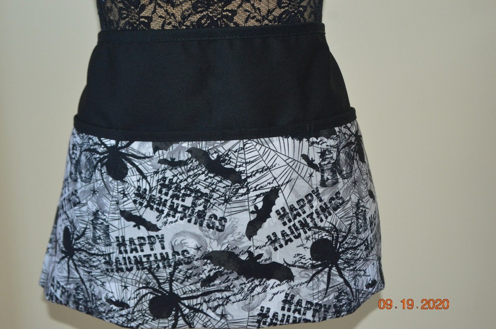 3 pocket waist aprons for servers assorted prints from solid to assorted prints