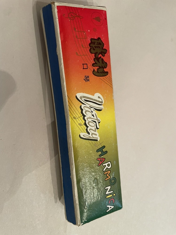 Victory Harmonica Vintage