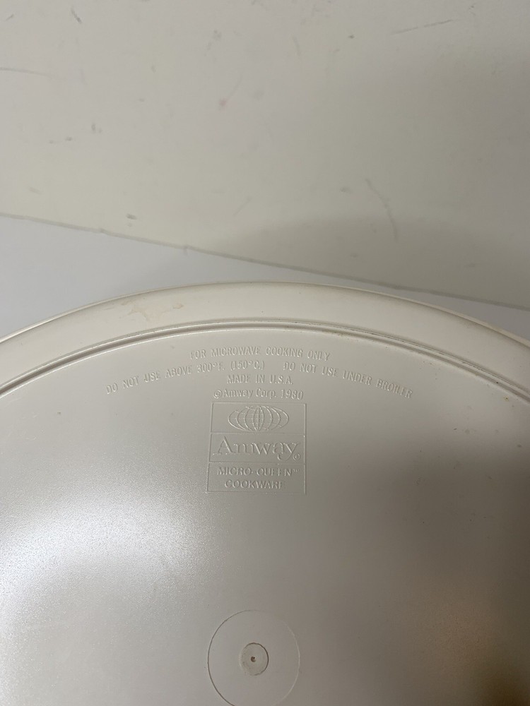 Amway Micro-Queen Cookware Melamine Microwave Large Lid Replacement 1980