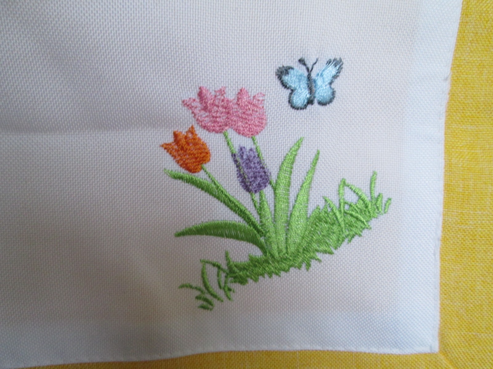 EASTER/ SPRING EMBROIDERED TABLE RUNNER 72" x 16" Charles Gallen IRELAND