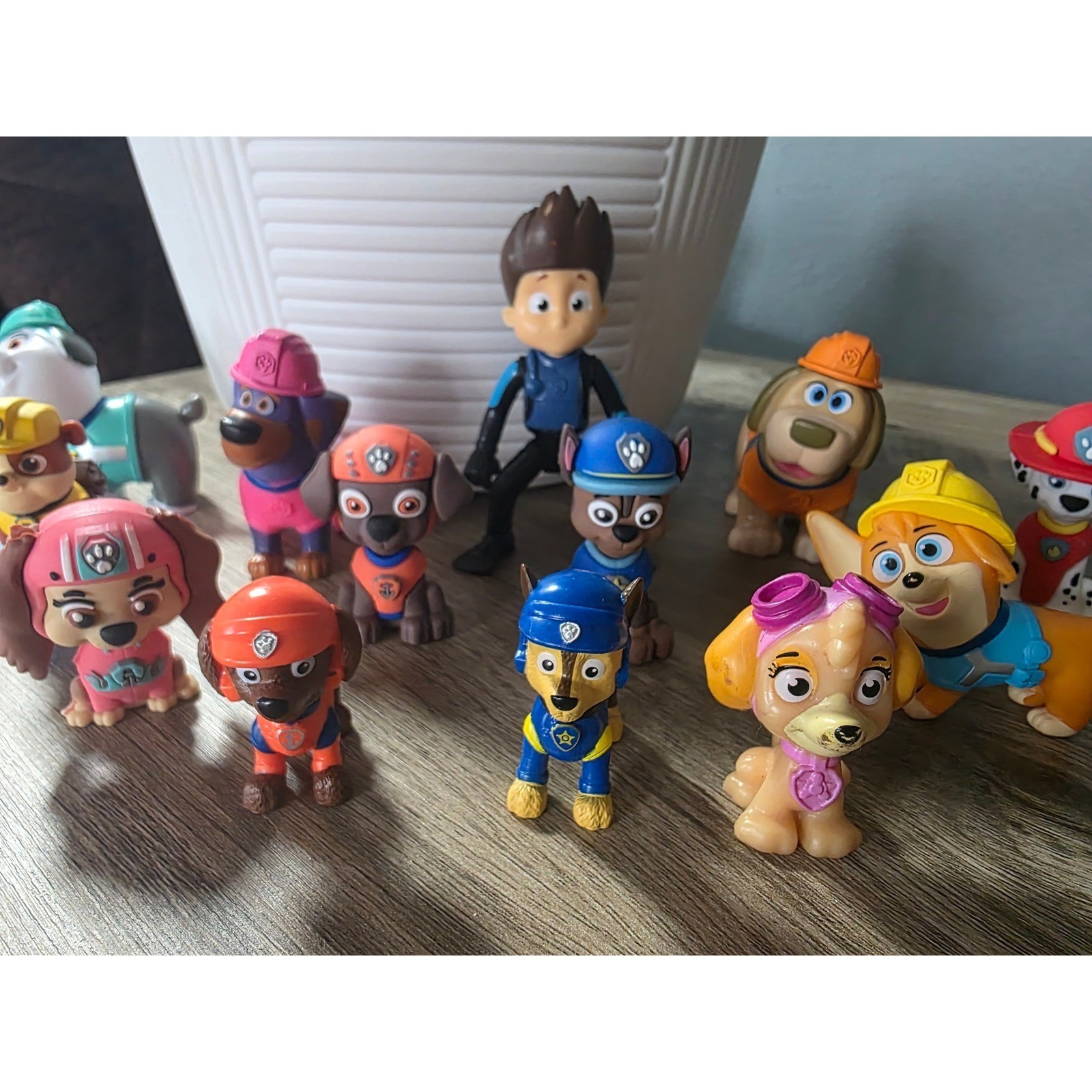 Paw Patrol Action Figure Lot 13pc Ryder Chase Marshall Skye Rubble Zuma Rocky