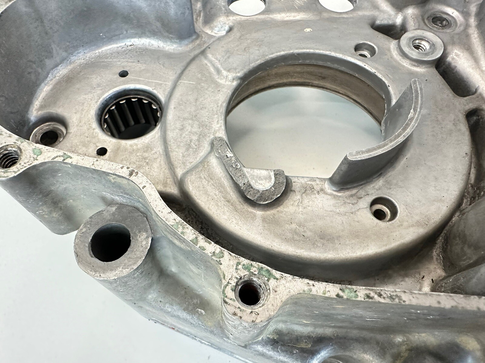 USED 06 07 08 SUZUKI LT450R LT-R LTR 450 LEFT & RIGHT CRANKCASE SET CRANKCASES