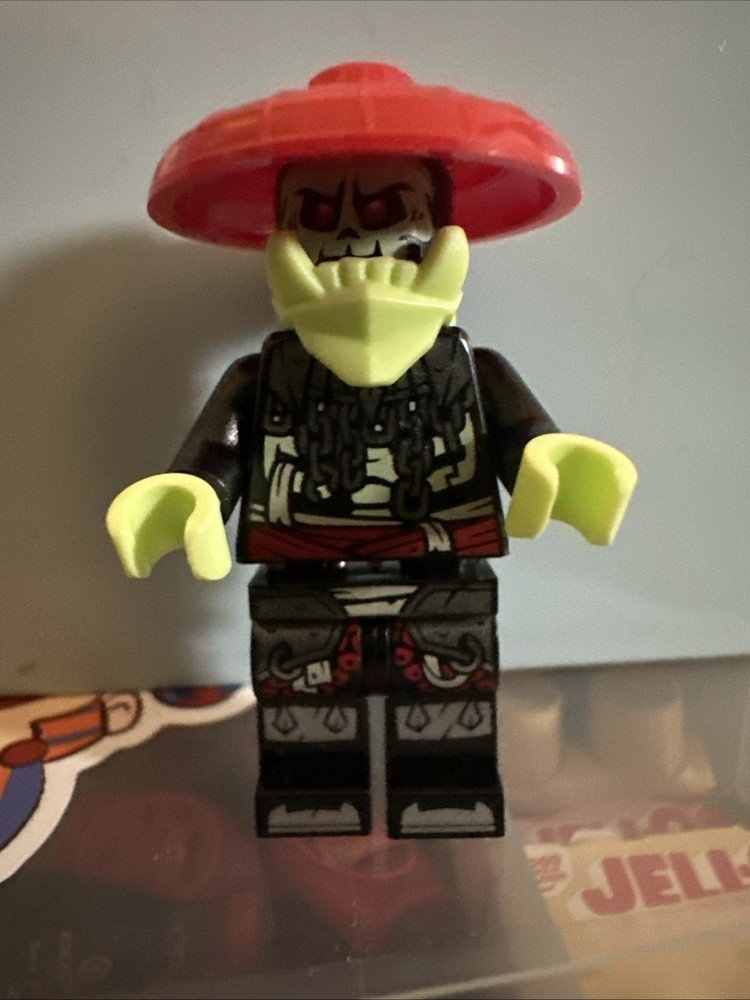 LEGO Ninjago: Bone Hunter Minifigure