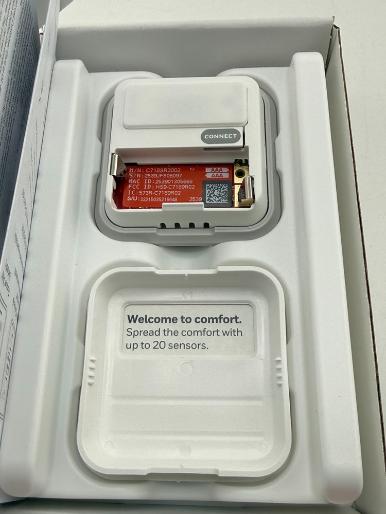 Honeywell Smart Room Sensor RCHTSENSOR-1PK Device Only