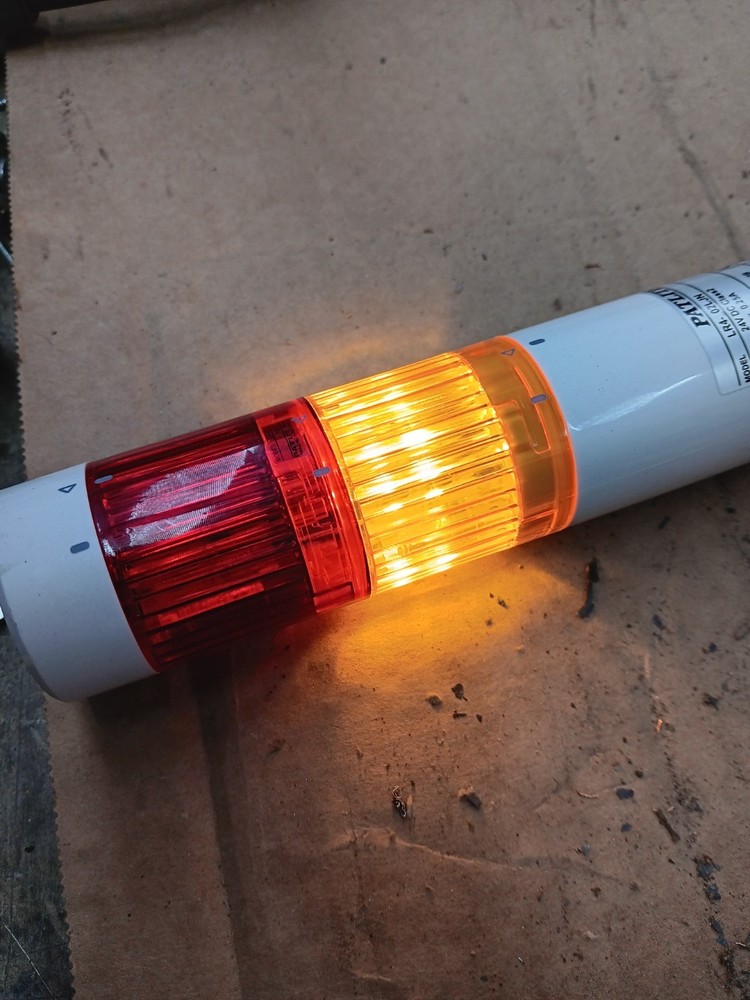 PatLite LR4 02LJN Signal Light Stack Tower 24 VDC