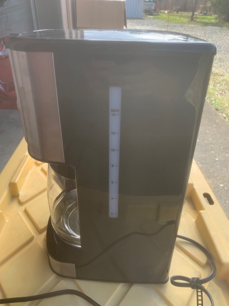 Cuisinart PerfecTemp 14-Cup Programmable Coffee Maker (N0326600)
