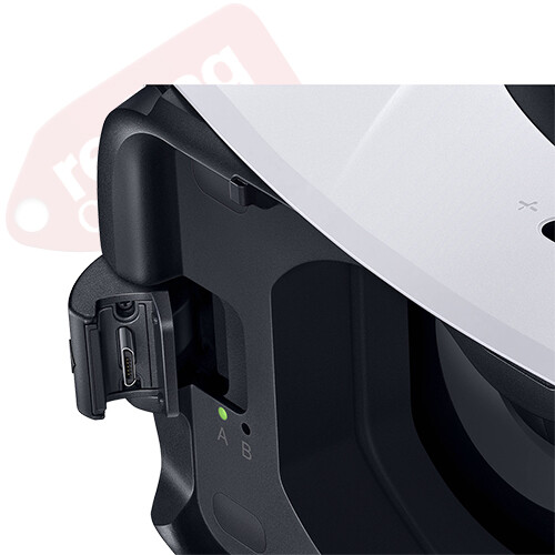Samsung Gear VR Virtual Reality Headset