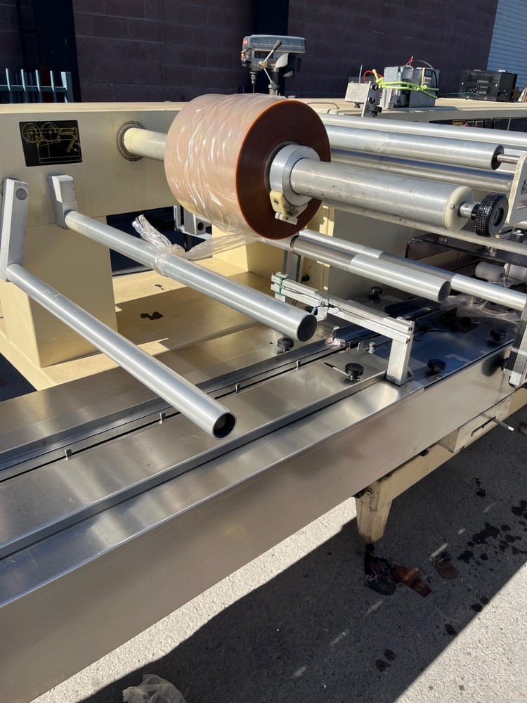 horizontal Flow wrap machine, flow wrapper packaging machine,flow wrappingsystem