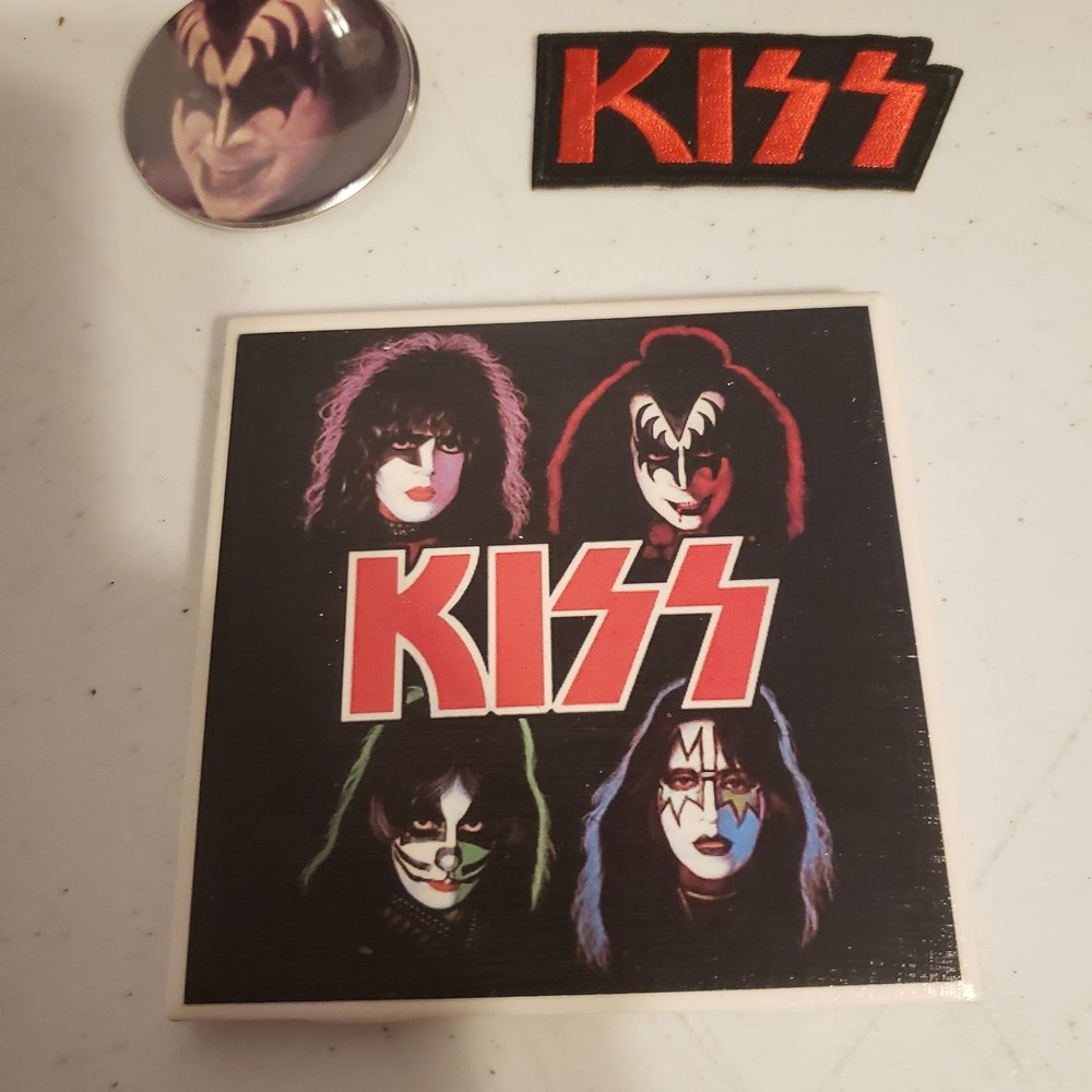 kiss memorabilia lot Mugs Coaster Pin Patch