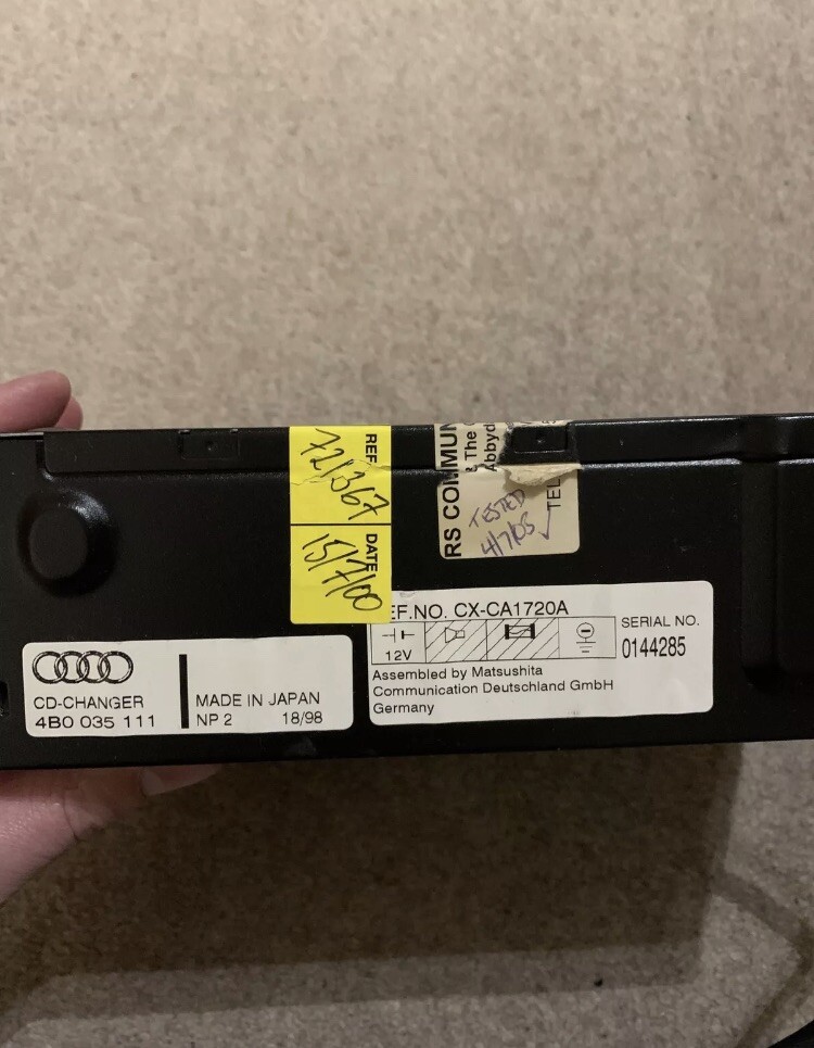AUDI A6 C5 A4 B5 6 DISC CD CHANGER 4B0035111