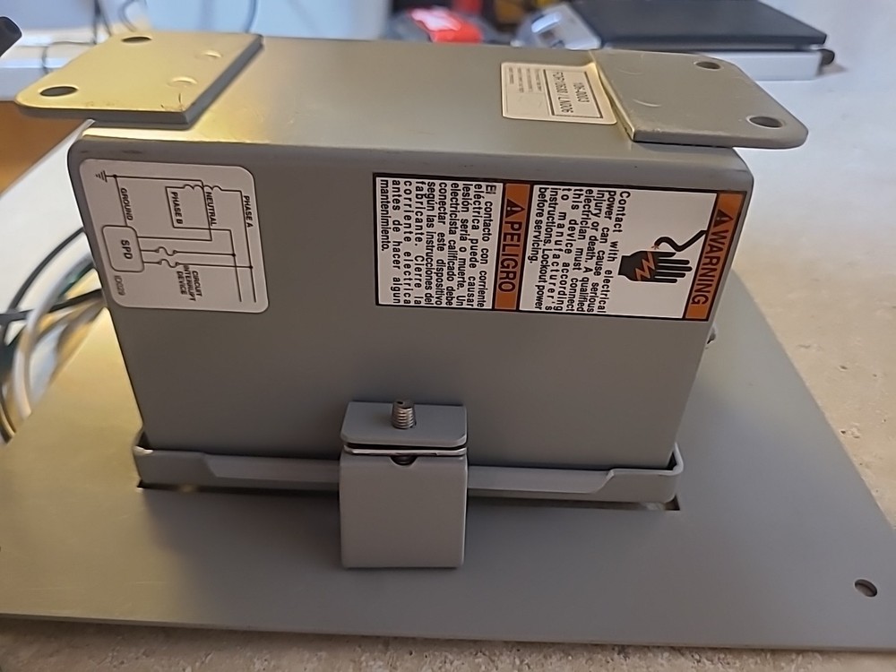 Innovative Technology® Model PTX080-1S101 Split/Surge Protective Device