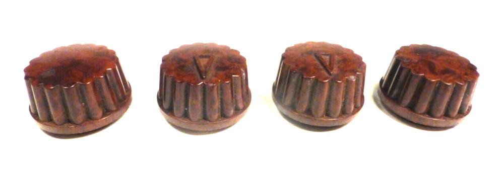 vintage UNKNOWN PHILCO MODEL: SET OF 4 BAKELITE PUSH-ON KNOBS - 1" on bottom