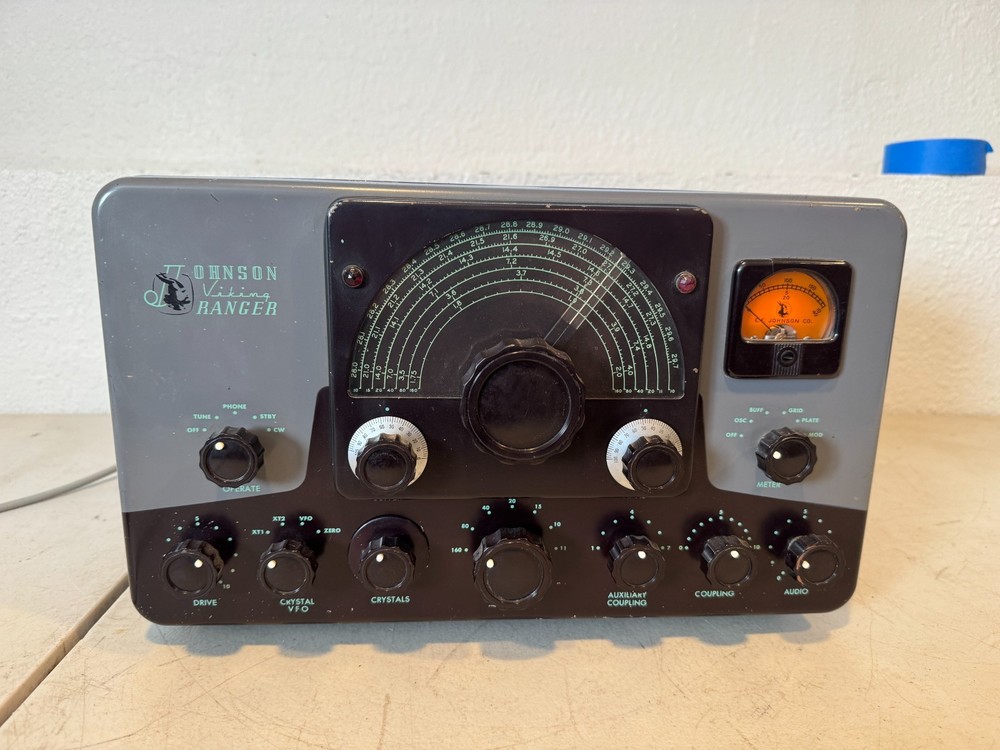 Johnson Viking Ranger Tube Transmitter Powers On Tubes Light Meter Works