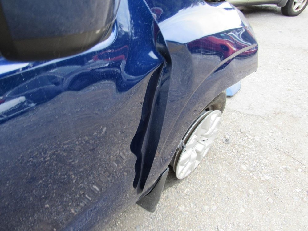 FRONTIER 2023 Glove Box 1067586