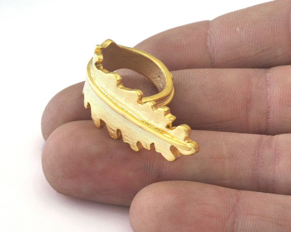 Leaf Ring Adjustable Matte Gold Plated Brass (16mm 5US inner size) 3072