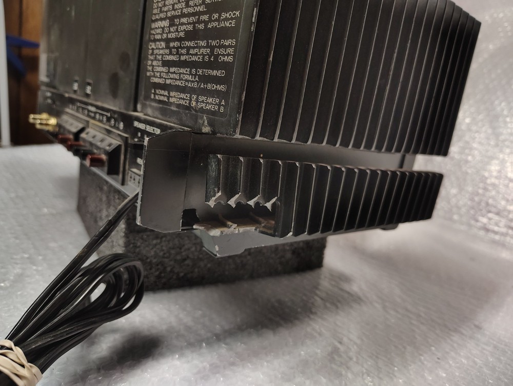 Mitsubishi DA-A15DC power amplifier