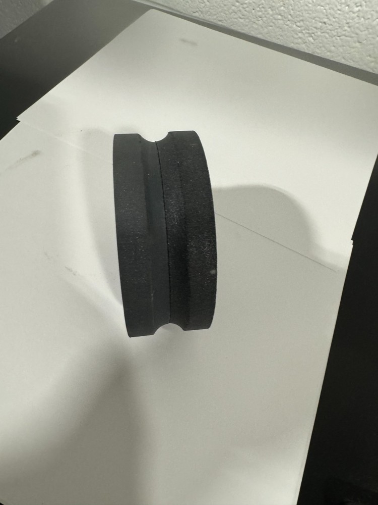 4” ROUND COMBINATION SHARPENING STONE