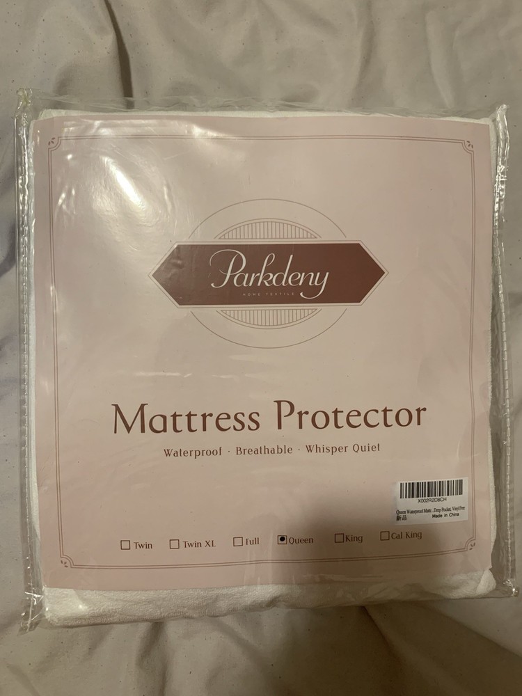 Parkdeny Mattress Protector Queen Size White