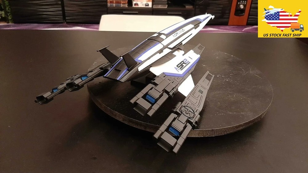 MASS EFFECT SSV Normandy SR2 Spaceship Painted Model 3D Build