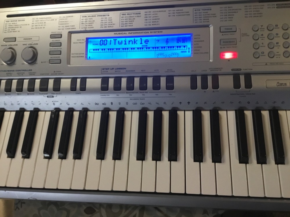 casio wk210 76 key workstation loaded has it all nice rig