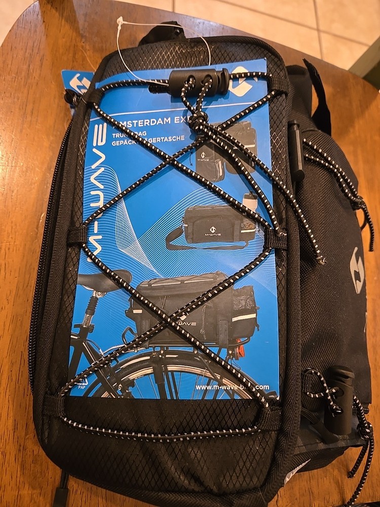 M-Wave Amsterdam Expandable Trunk Bag Black NWT