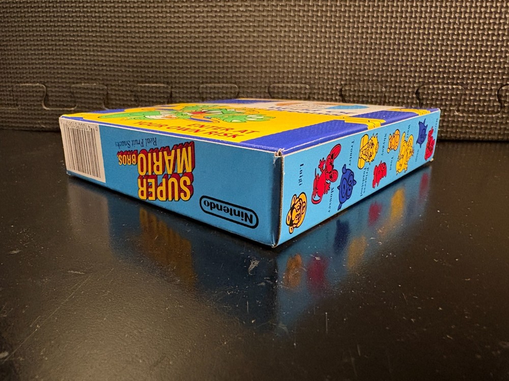 Super Mario Bros fruit snacks - Empty custom design display box