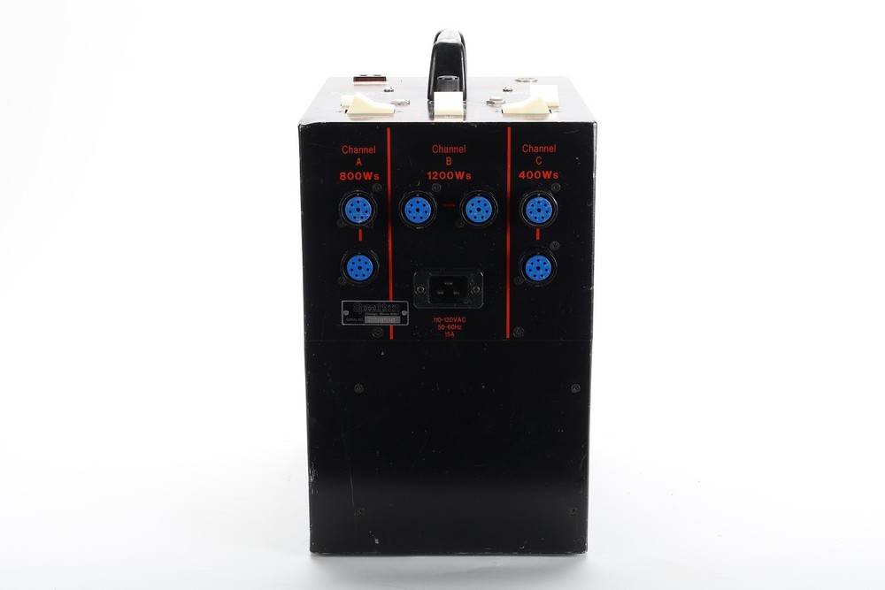 Speedotron 2403CX Lighting Power Supply